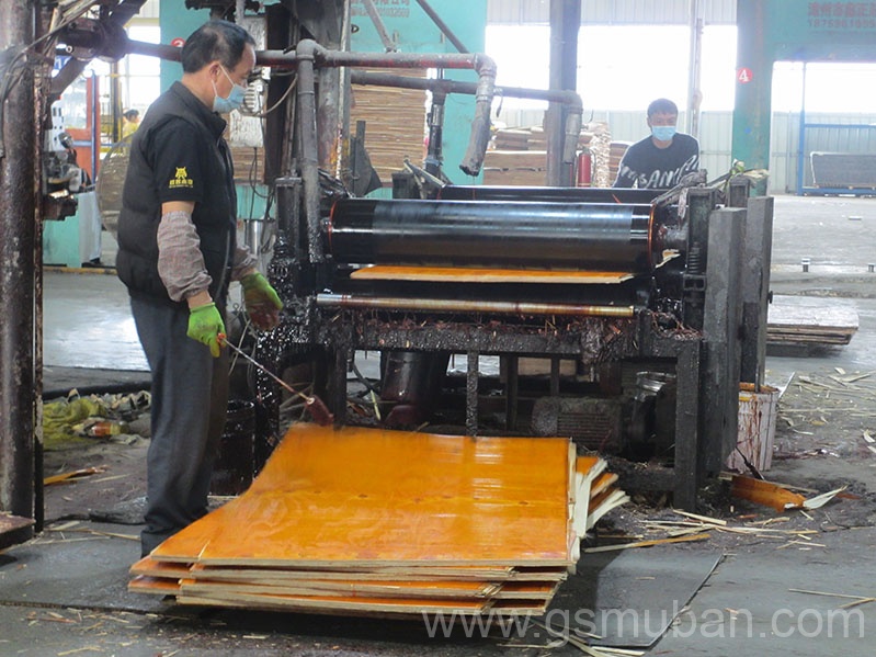 建房模板多少錢一平方?如何選購建筑模板 建房模板多少錢一平方?如何選購建筑模板