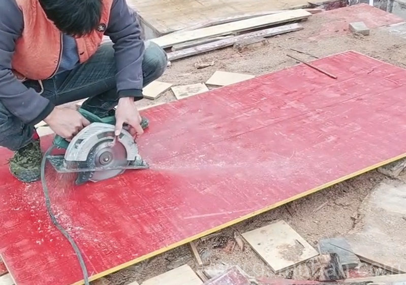 賠本賺吆喝,建筑模板行業(yè)這是怎么了 賠本賺吆喝,建筑模板行業(yè)這是怎么了